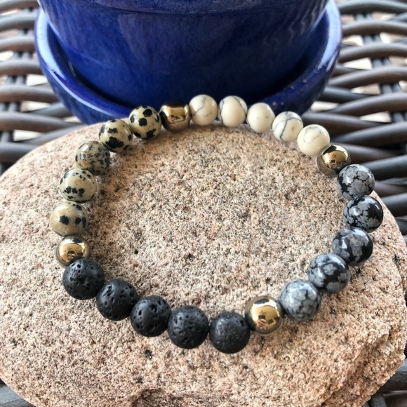 Snowflake obsidian, hematite, lava, howlite, dalmation jasper stretchy bracelet - Picture 5 of 6